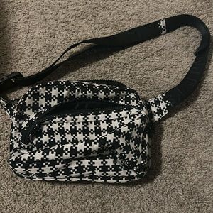 BAGGU black and white Fanny pack